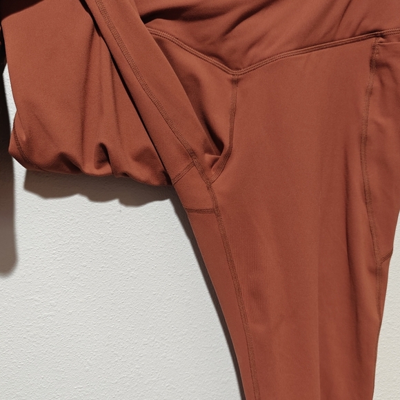Fabletics Legging Oasis PureLuxe HW Crossover 7/8 Size Large Burnt Orange - Picture 7 of 9